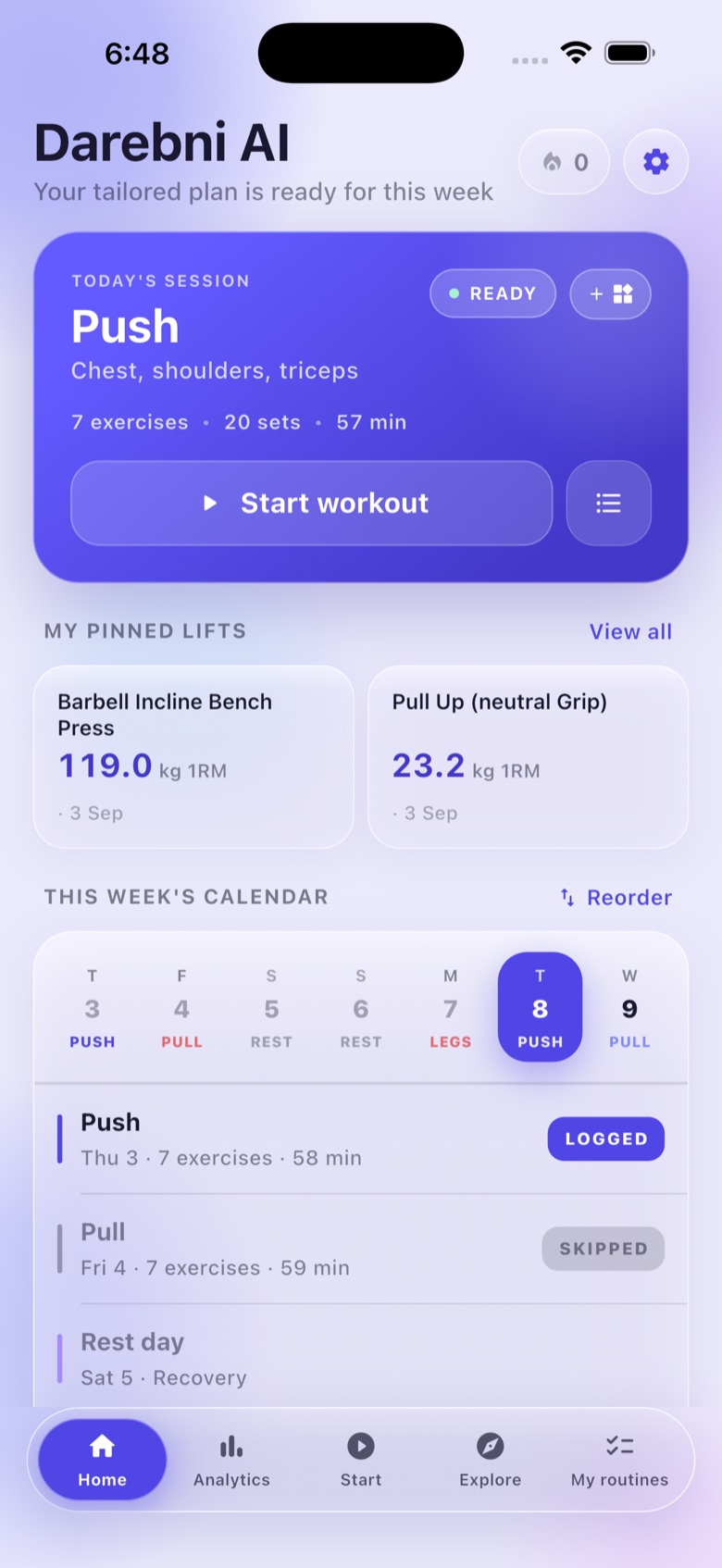 Darebni AI home screen: today's Push session — chest, shoulders and triceps, 7 exercises, 20 sets, 57 minutes — above pinned lifts with estimated one-rep maxes and this week's training calendar.